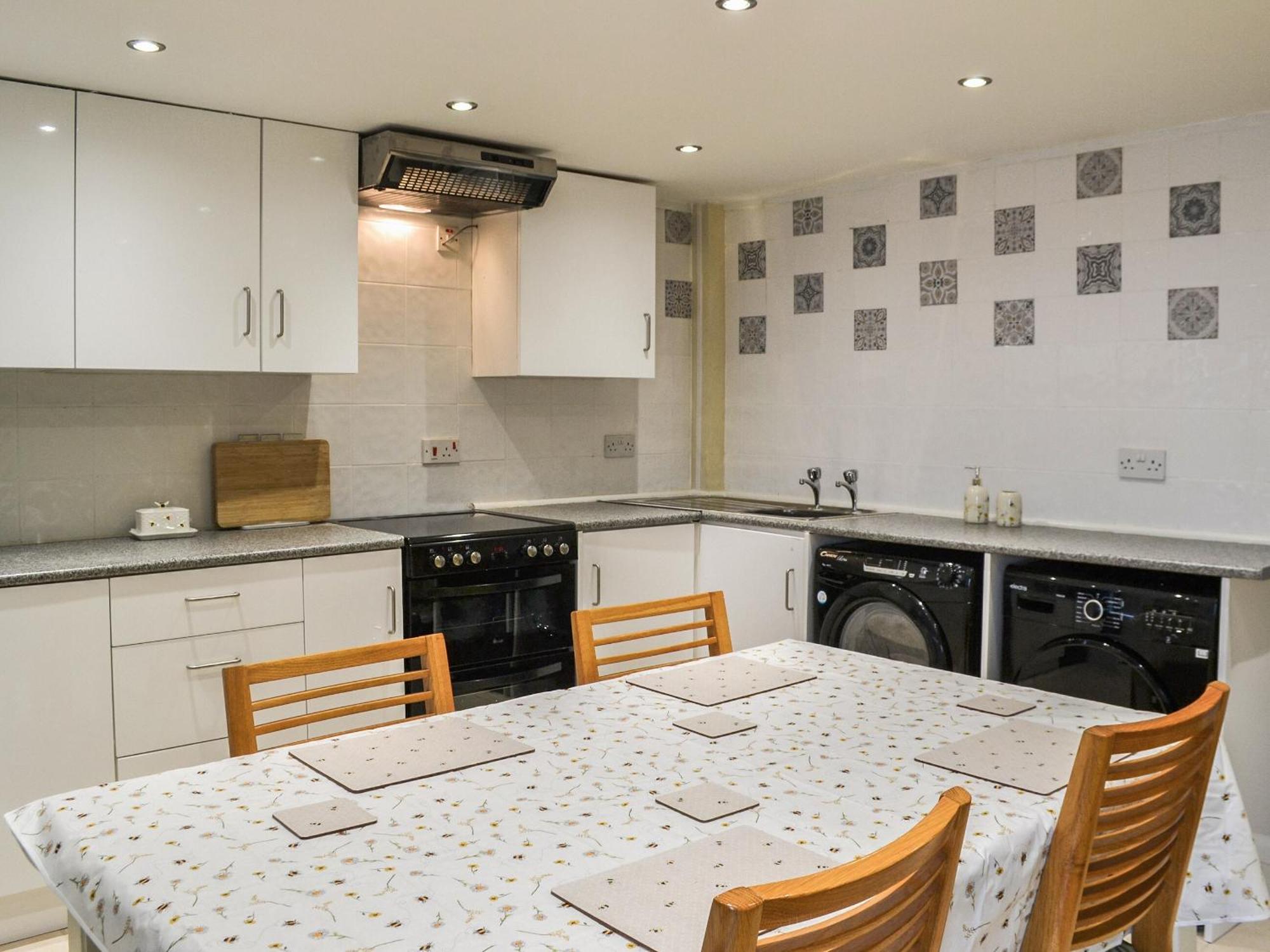 The Beehive Villa Miningsby Екстериор снимка